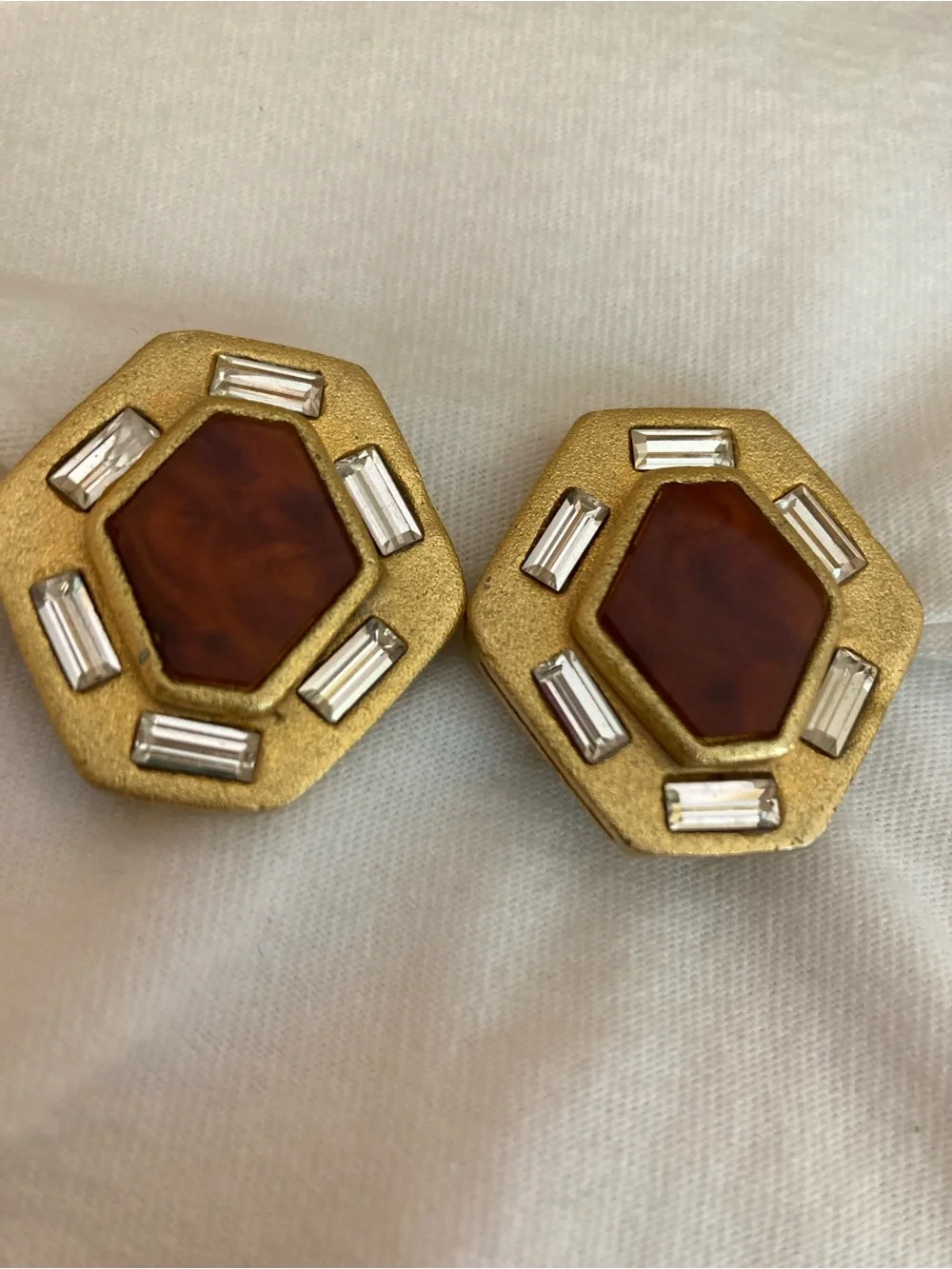 Gianni de Liguoro Signed Italian Designer Vintage Runway Clip on Earrings